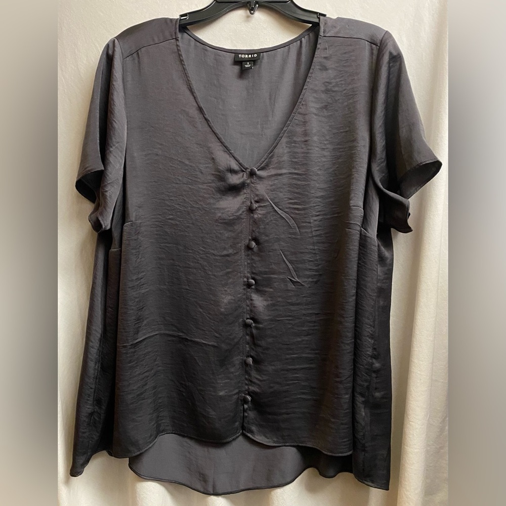 Torrid dark grey Satin Blouse. Size 1.